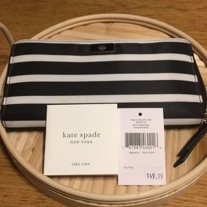 COPY - Kate Spade long continental wallet